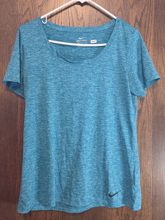 Nike Tops - Nike Women's Teal Heather Dri-FIT Short Sleeve Tee